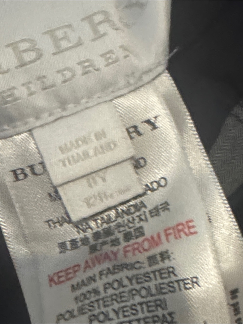 Authentic Burberry luxury designer kids reversible puffer vest removable hood 8 - Picture 5 of 9